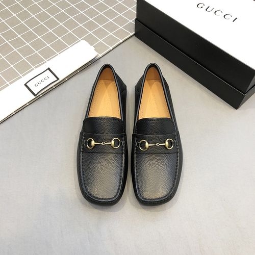 Gucci Cowhide Loafers With Interlocking G Details