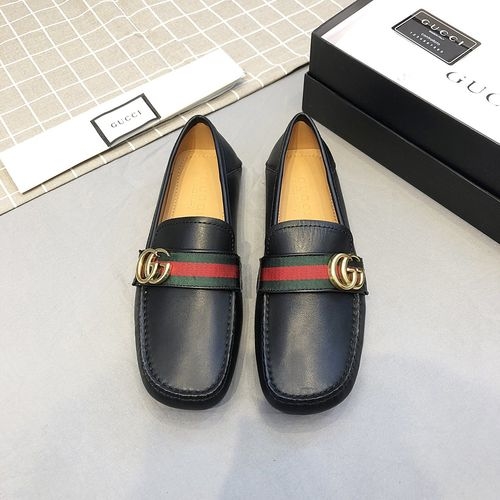 Gucci Cowhide Loafers With Interlocking G Details