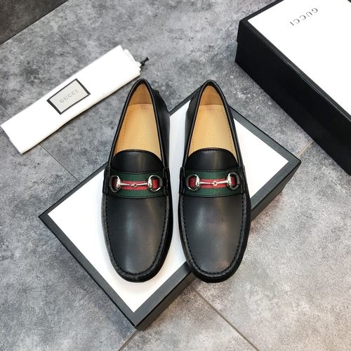 Gucci Cowhide Loafers With Interlocking G Details