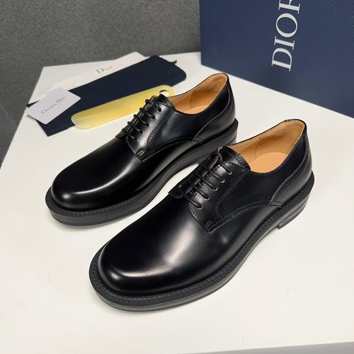 Christian Dior CD Smooth Calfskin Low-top Casual Shoes