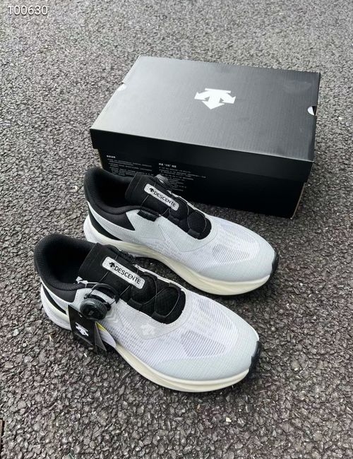 Descente Running Breathable BOA Running Shoes