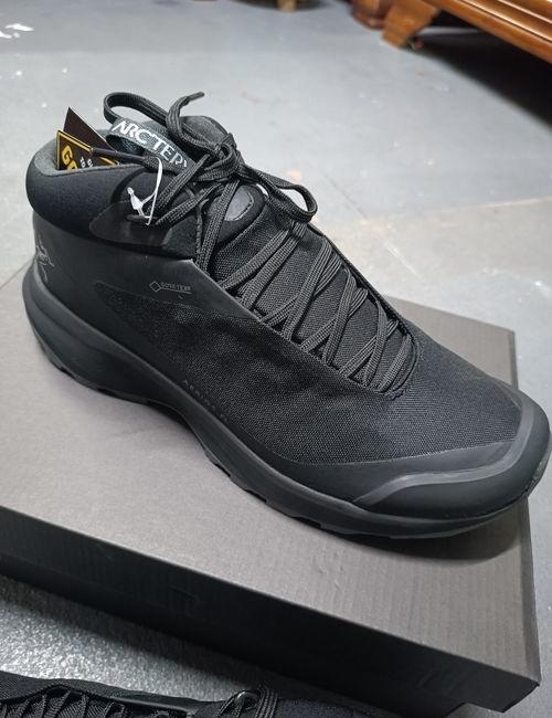 ArcTeryx FL Mid-top Waterproof Black Sneakers