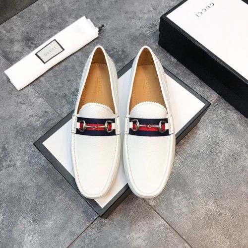 Gucci Cowhide Loafers With Interlocking G Details