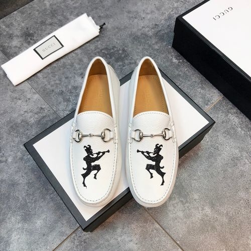 Gucci Cowhide Loafers With Interlocking G Details
