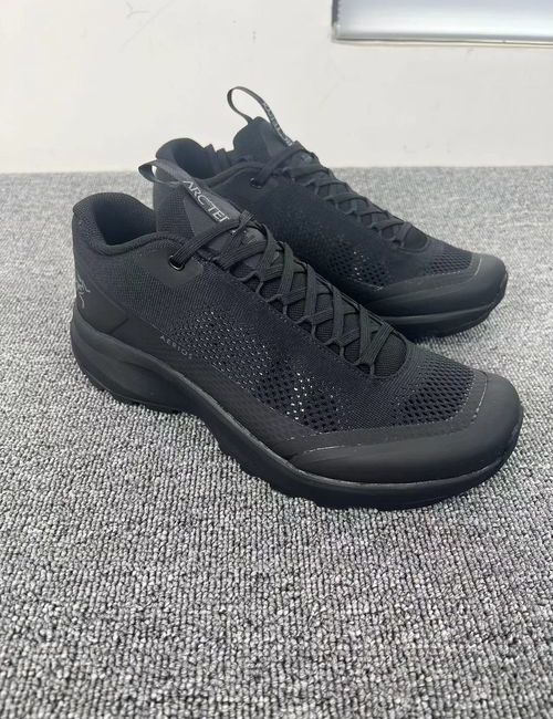 ArcTeryx Low-top Breathable Mesh Casual Shoes