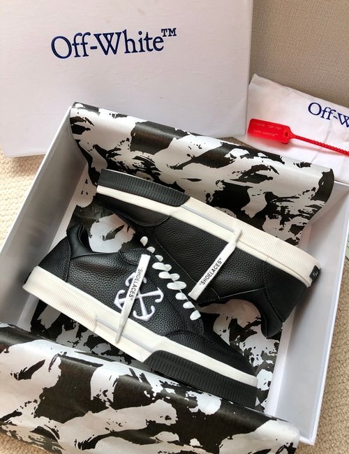 Fendi Off_White Leather Shoes, Premium Quality