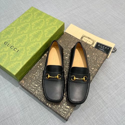 Gucci Cowhide Loafers With Interlocking G Details