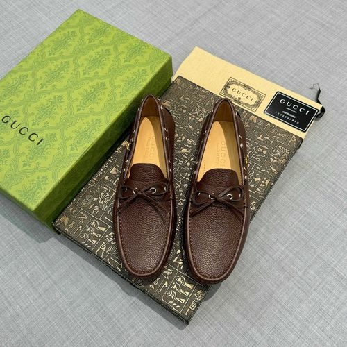 Gucci Cowhide Loafers With Interlocking G Details
