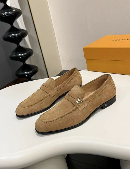 Louis Vuitton LV Premium Leather Casual Dress Shoes