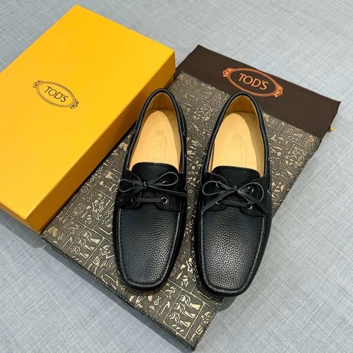 Tods Grained Leather Loafers With Rubber Sole