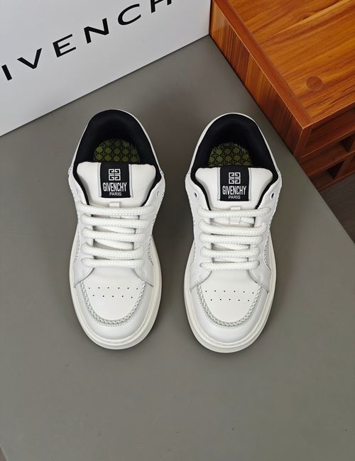 Givenchy Calfskin Casual Shoes With Foam Sole