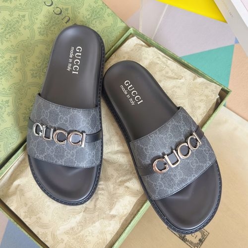 Gucci Monogram Flip-flop Thong Sandals Beach Shoes