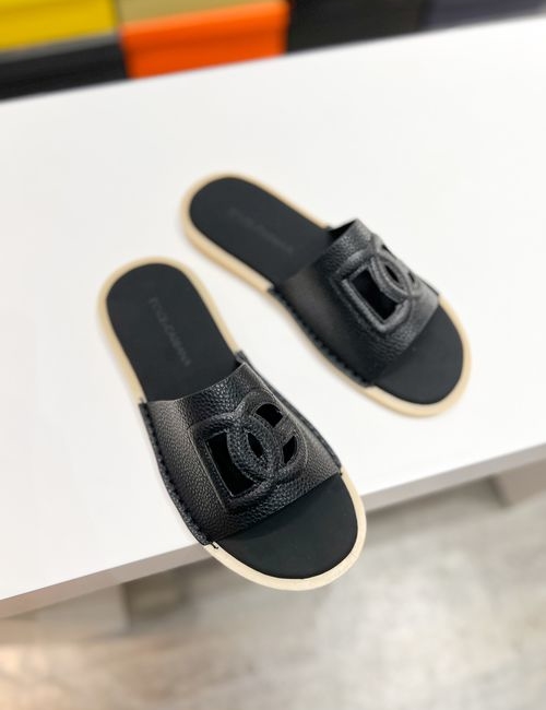 Dolce & Gabbana DG Sandals Leather Upper Metal Buckle Eva Insole
