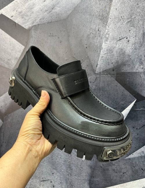Balenciaga Vintage Distressed Tractor Loafers