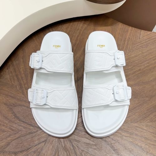 Fendi Embossed Buckle Non-slip Slides