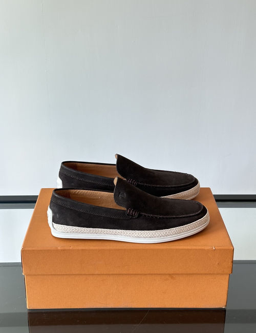 Tods Classic Loafers With Hand-Sewn Details And Leather Insole