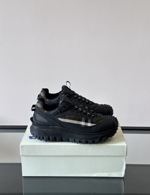 Burberry Outdoor Lace-up Non-slip Sneakers