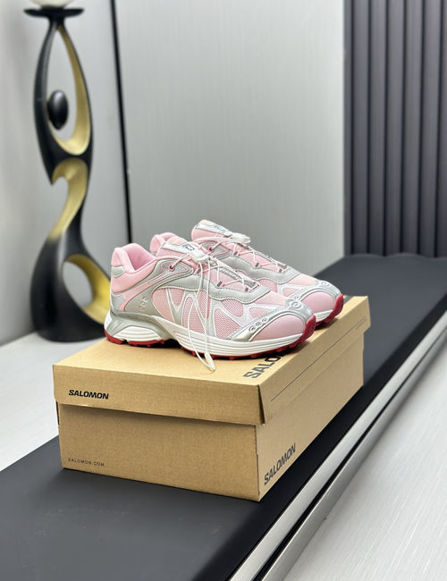 Salomon XT Whiser Outdoor Casual Shoes