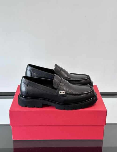 Ferragamo Genuine Leather Dress Shoes With Non-slip Soles