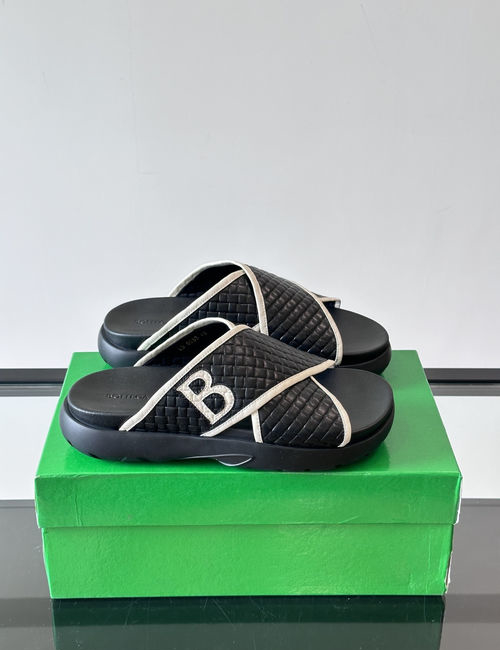 Bottega Veneta BV Woven Slides Top Layer Leather Foam Sole