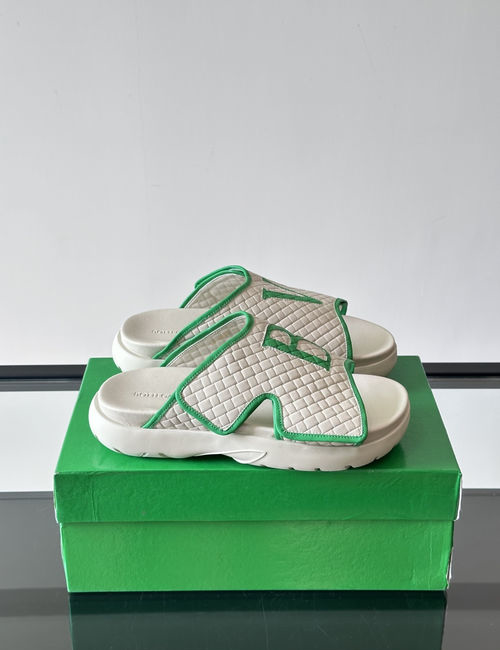 Bottega Veneta BV Woven Slides Top Layer Leather Foam Sole