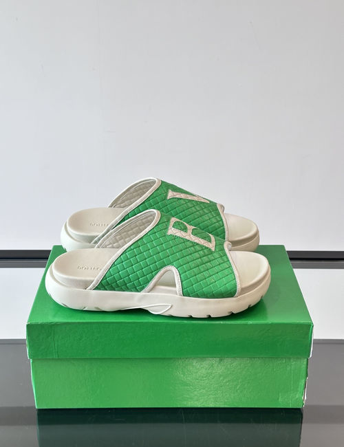 Bottega Veneta BV Woven Slides Top Layer Leather Foam Sole