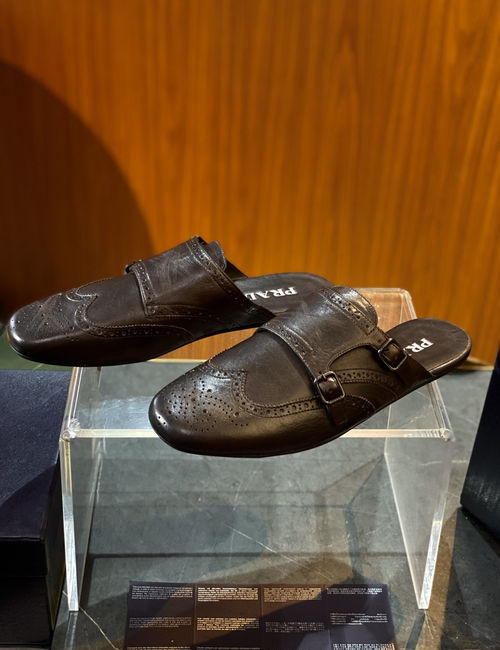 Prada Leather Loafers Classic Comfortable Elegant Shoes