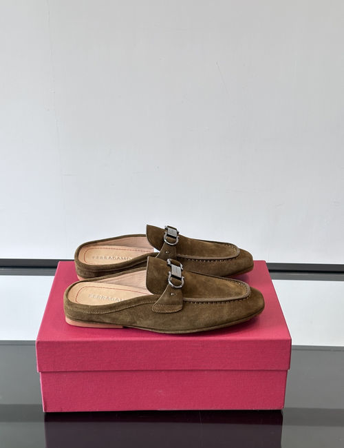 Ferragamo Calfskin Slide Sandals With Rubber Sole