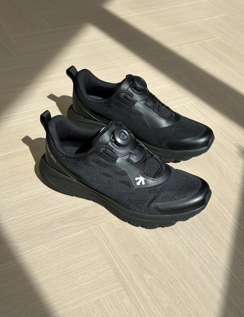 Descente RUNNING BOA Breathable Anti-slip Running Shoes