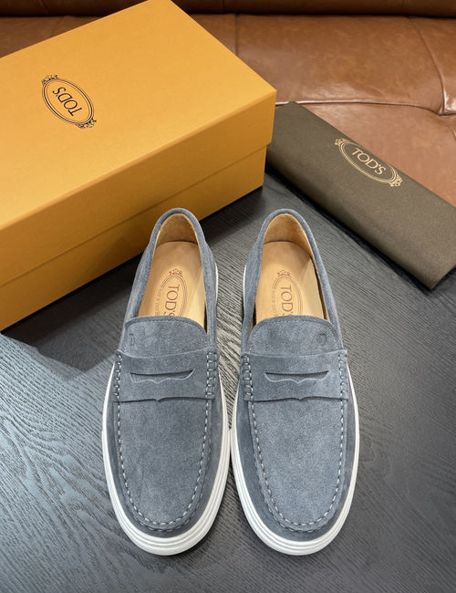 Tods Smooth Leather Casual Sneakers