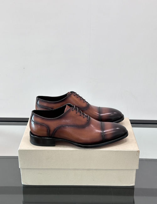 Santoni Cowhide Leather Sole Dress Shoes