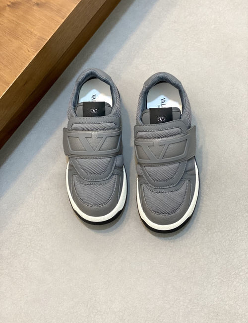 Valentino Velcro Low-top Leather Sports Shoes