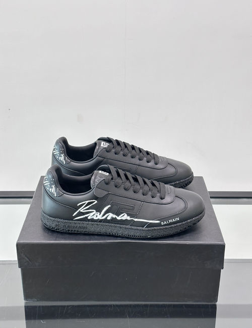 Balmain Vintage Leather Casual Sneakers