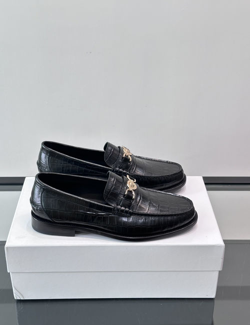 Versace Classic Business Dress Shoes With Cowhide Upper