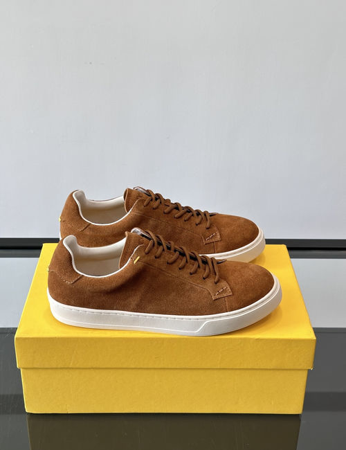 Doucals Handmade Leather Shoes With Simple Design