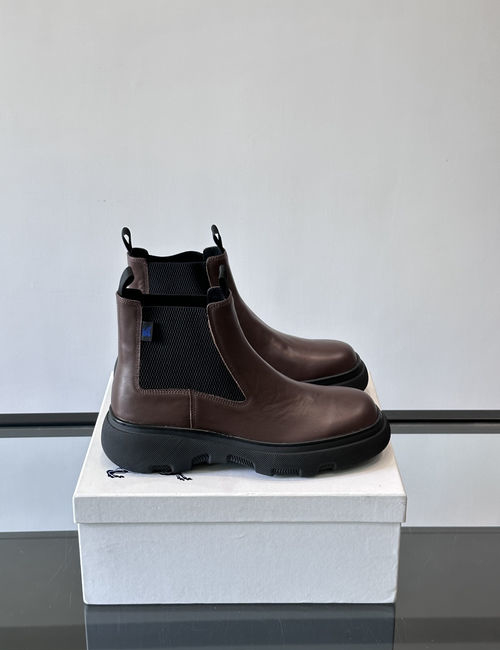 Balenciaga Chelsea Boots With Elastic Detail