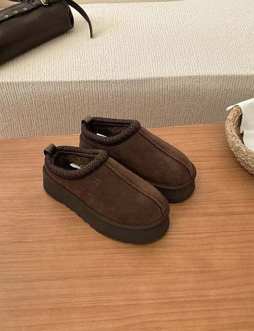 UGG Shearling Ethnic Style Slip-on Shoes