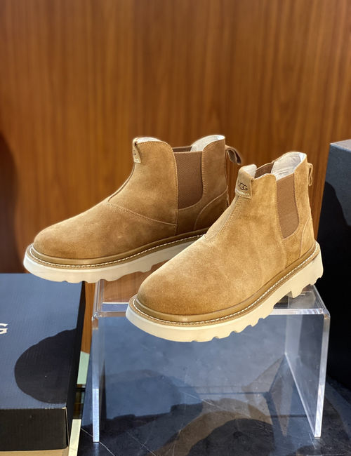 UGG Classic Relaxed Style Casual Shoes