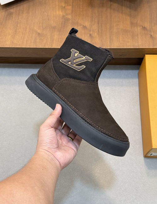 Louis Vuitton LV High-gloss Cowhide Shearling Boots