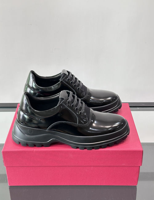 Ferragamo Genuine Leather Dress Shoes With Non-slip Soles