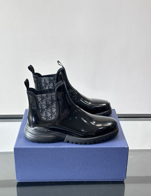 Christian Dior CD Chelsea Boots Patent Leather Oblique Lining Rubber Sole