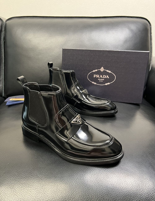 Prada Cowhide Leather Comfortable Casual Leather Shoes