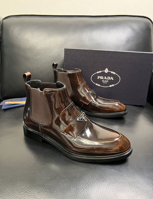 Prada Cowhide Leather Comfortable Casual Leather Shoes