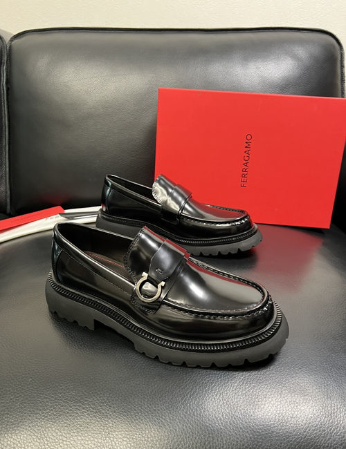 Ferragamo Premium Cowhide Leather Casual Loafers