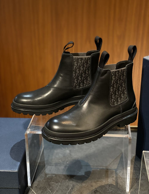 Christian Dior CD Combat Chelsea Ankle Boots