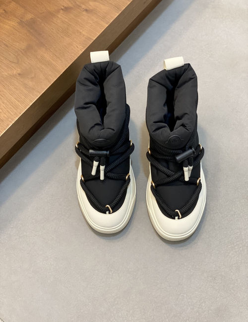 Moncler Stitching Mesh Upper Casual Sneakers
