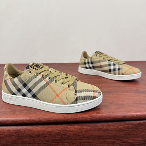 Burberry Set Smooth Leather Low-top Sneakers