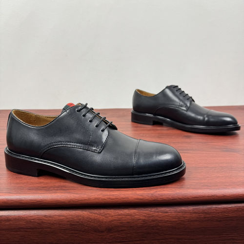 Gucci Web Strap Leather Loafers