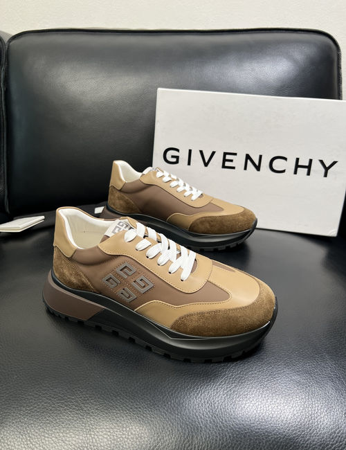 Givenchy Leather Casual Sneakers With Comfortable Sole