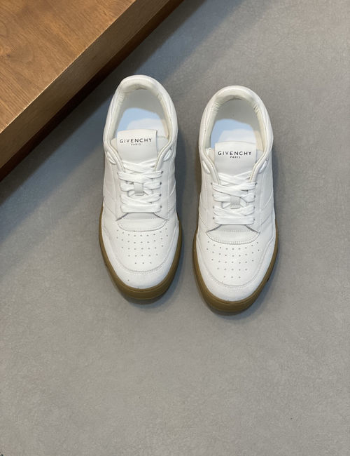 Givenchy Nappa Leather Casual Sneakers